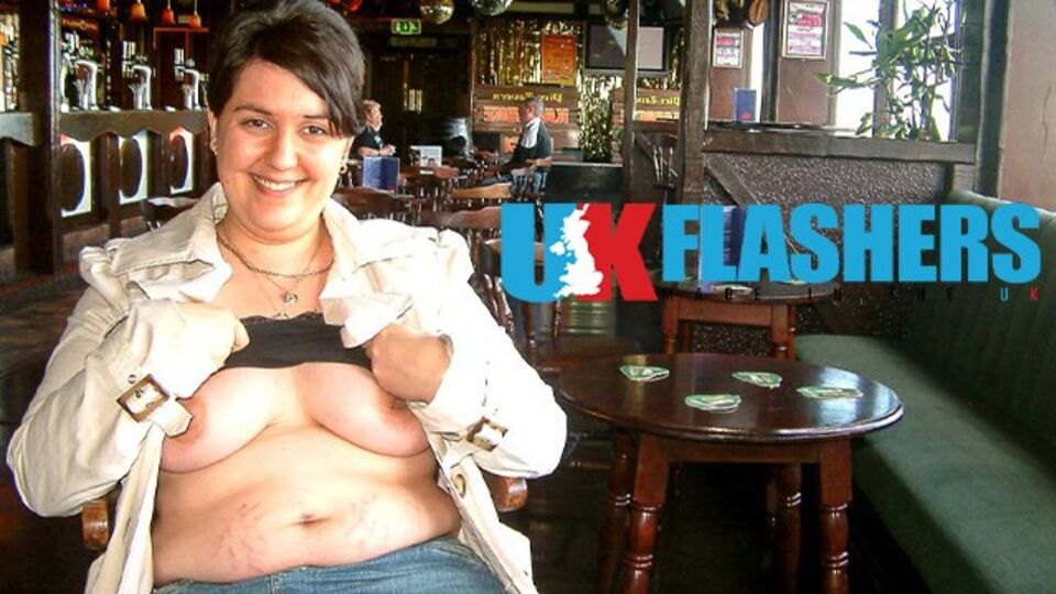 Liebling in Dicke schöne Frau XXX von Uk-Flashers