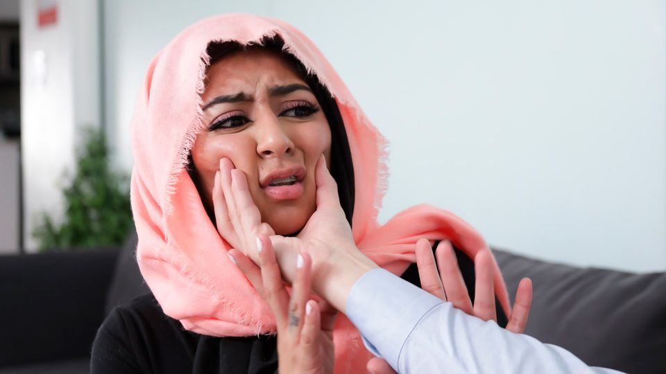 Tv online hijab adult porn - Porn pic