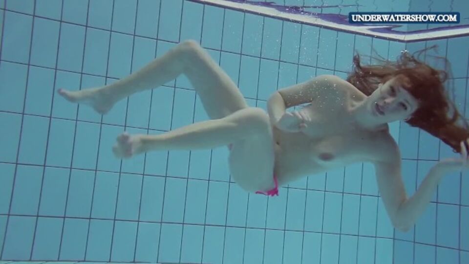 Lera em feminino solo gravação no Underwater Show