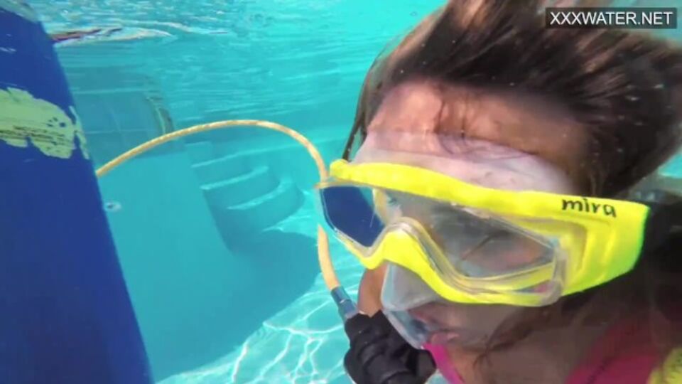 Videata solo donna con squisitissima donna di Underwater Show