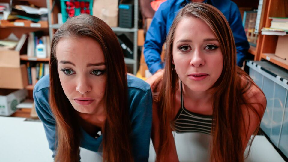 Shoplyfter présente séquence longues jambes de Zoey Laine et Charity Crawford