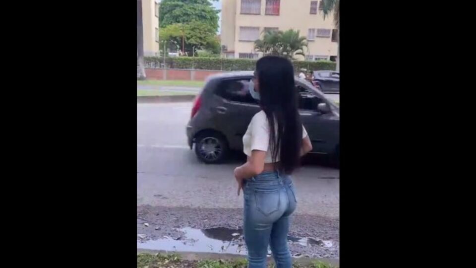 Assista delícia da beleza Alexa Joes