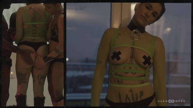 Porno milf con Bishop e Curved