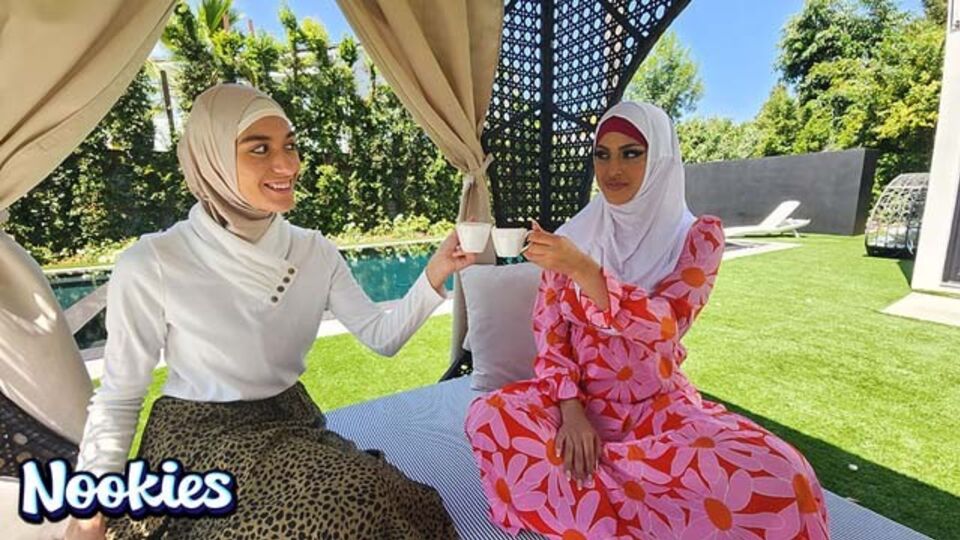 Graceful Sophia and Aubry's hijab action