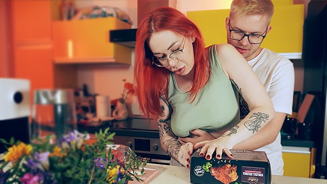 Mira contenido con la preciosísima Toma Mur