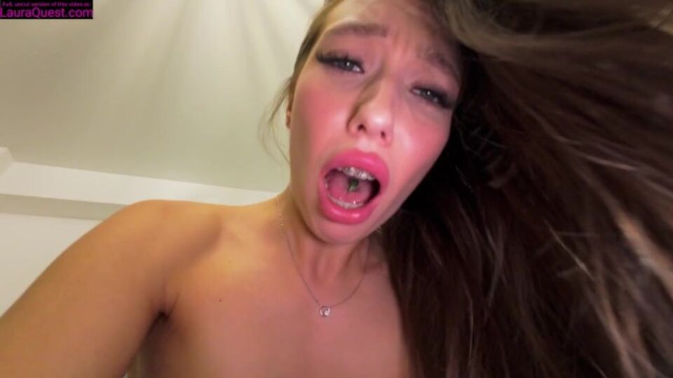 Laura Quest in filmato amatoriale di Verified Amateurs