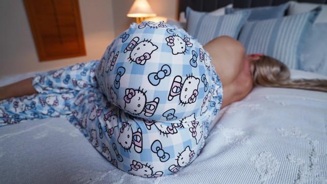 Verified amateurs sex with stunning CarryLight MILF from Verified Amateurs