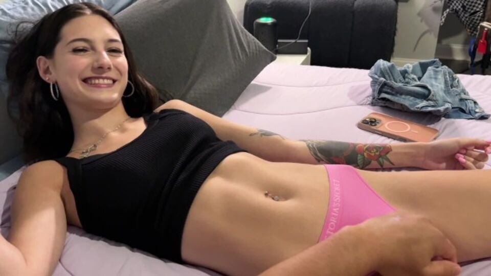 Clip bambola del sesso con aggraziata Sophie Tyler e Teddy Tarantino di Verified Amateurs