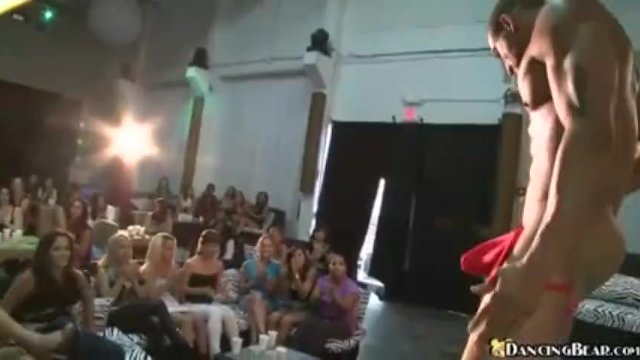 Contenido con la impúdica estrella con amateur de Dancing Bear