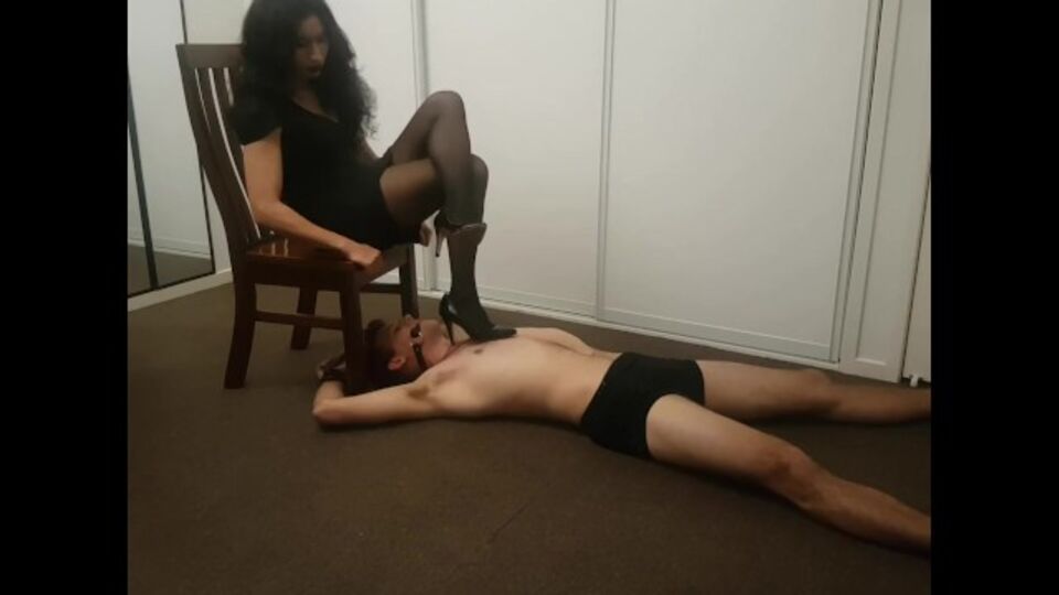 Consolidata FunAussieCouple partecipa in sesso tacchi