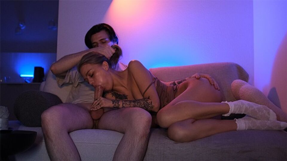 Porno gola profonda con desiderabile Owl