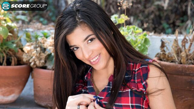 Gabriela's skinny porn