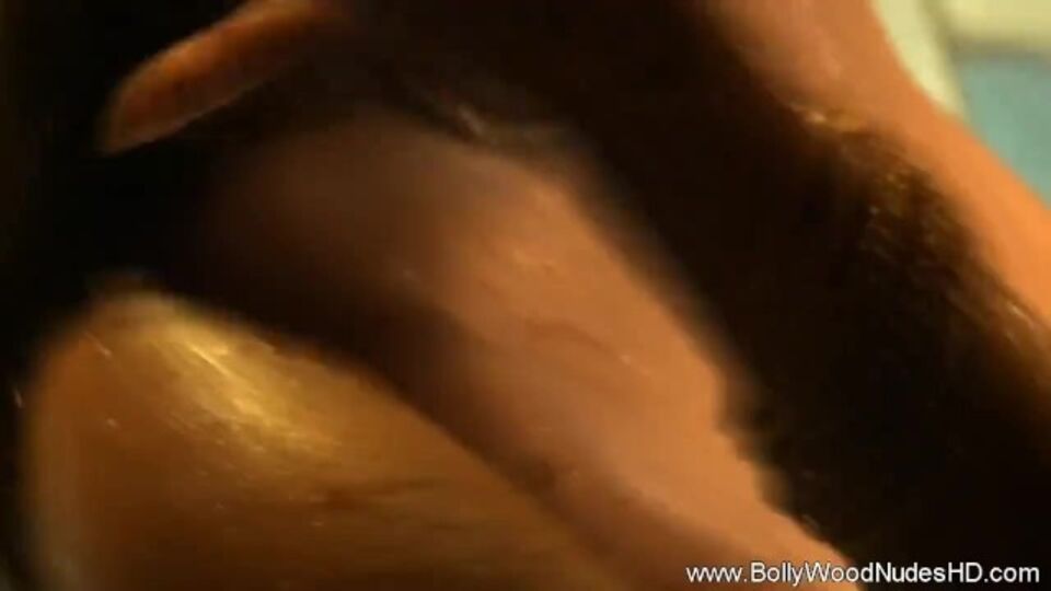 La placentera alma gemela - xxx de exótica - Bollywood Nudes HD