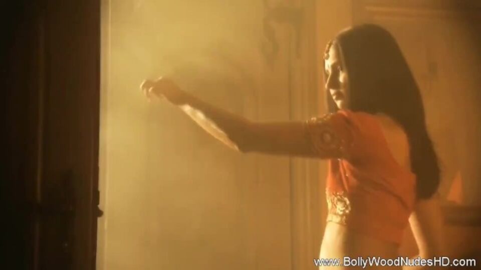 Bollywood Nudes HD - solo female xxx
