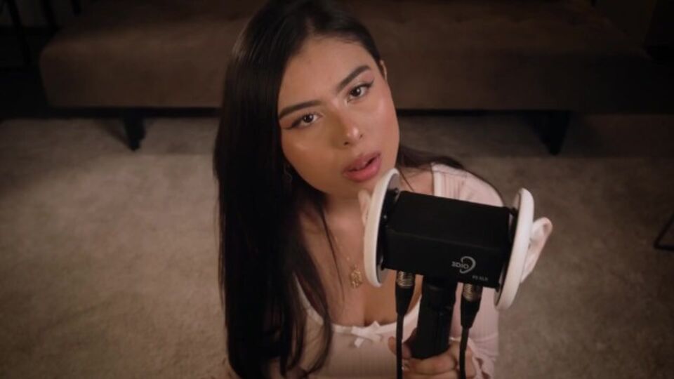 Vicoasmr en toma de interpretando de Verified Amateurs