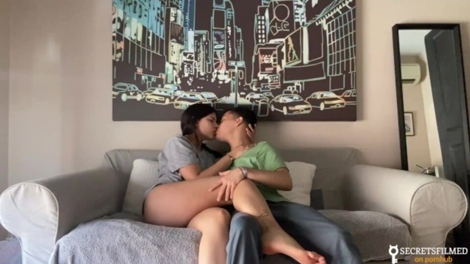 Filmato fantasia con i nuovi membri della famiglia con straordinaria HornyCouple24 di Verified Amateurs