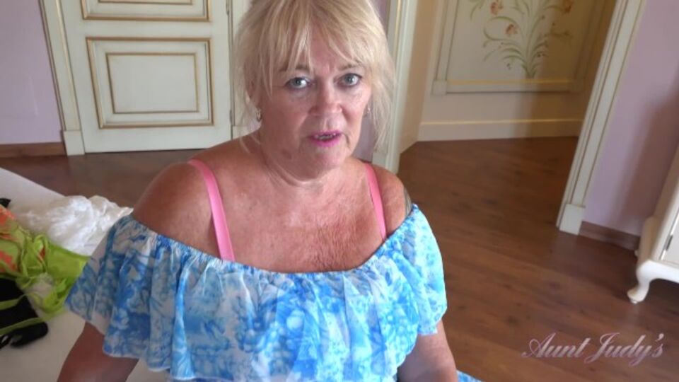 Mira contenido con la bella Randy Raz y Gilf