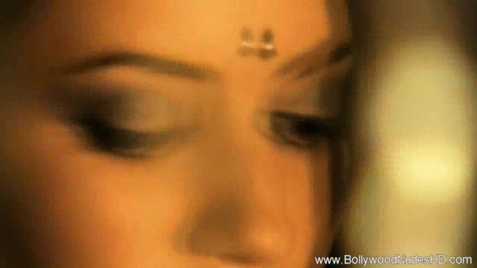 Baby girl's indian trailer by Bollywood Nudes HD