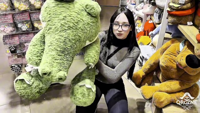 Romantic Amberzinha and ZNE STUDIOS at girlfriend video