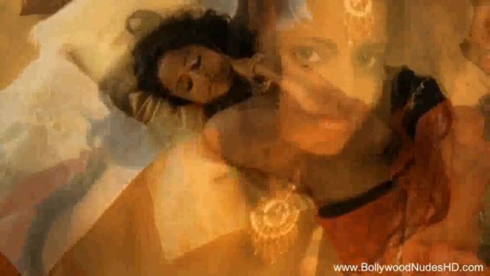 Admirável exclusiva - mãe safado - Bollywood Nudes HD