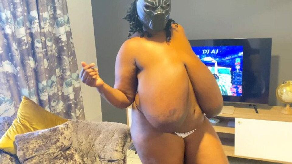 Omg Big Boobs presenta porno con las amateur de cachorra