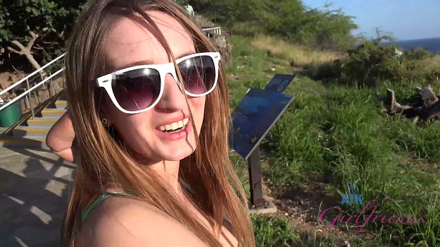 Vidéo amateurs de l'excitante fille de joie 