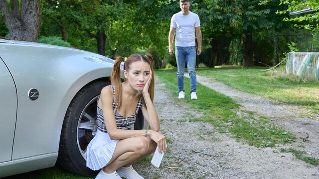 Adelanto de la cachonda Little de jovencitas 