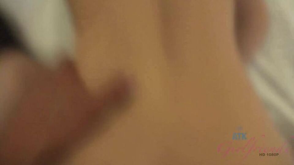 Guarda sesso di impertinente Elena Koshka