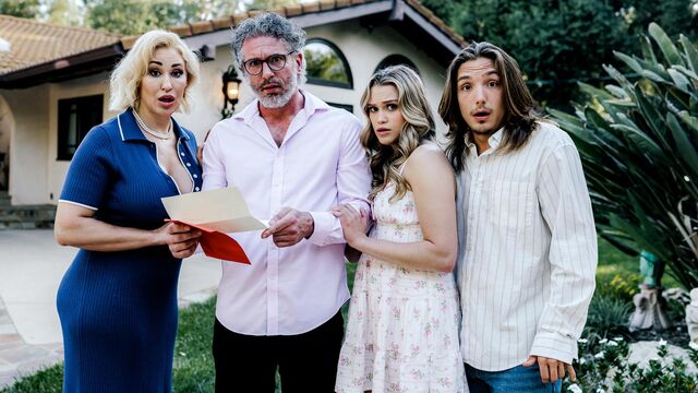 Accattivante Ryan Keely e Chloe Rose partecipa in video gambe lunghe