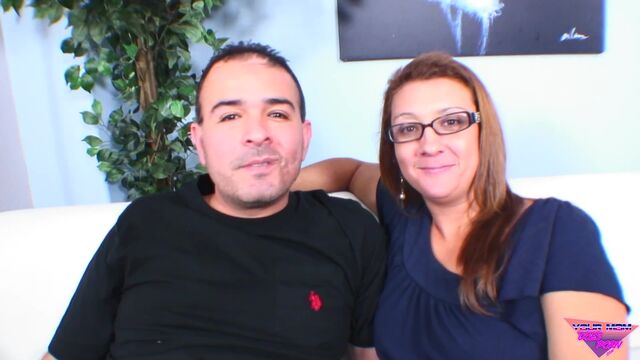 Rodaje con la entusiasta estrella con polla grande de Your Mom Does Porn