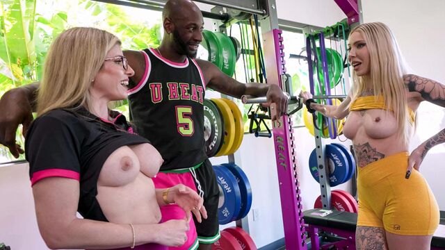 Cassidy Luxe में किशोर xxx Taboo Heat द्वारा