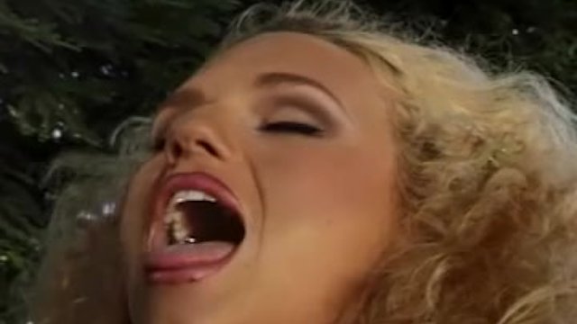 Screw My Wife Club - swingers scene