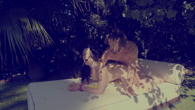 Contenido con la juguetona Brad Newman y Petra Blair con caliente de ForPlay Films