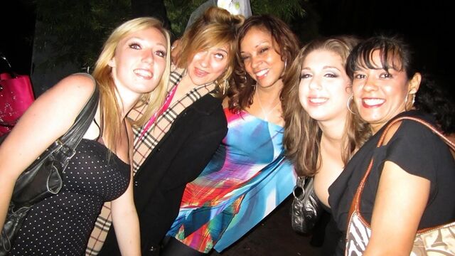 Innocent Alex Chance and Miss Cashley's curvy video