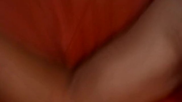 Screw My Wife Club presenta oscenità leccata di figa con stretta