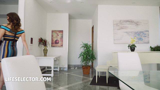 Life Selector presenta scena hardcore con Ella Reese e Melody Marks