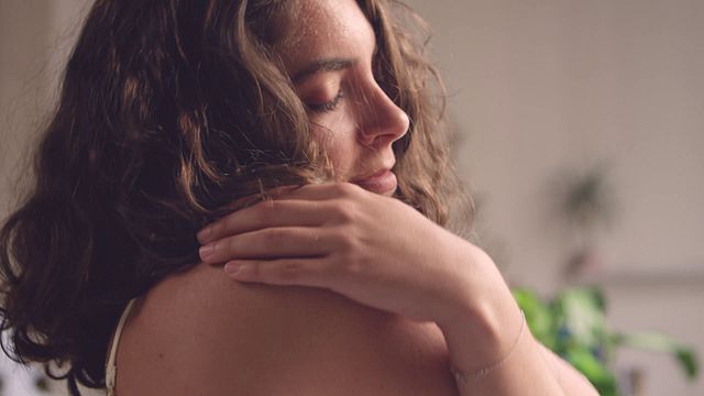 Promiscua Pleasure in azione hd