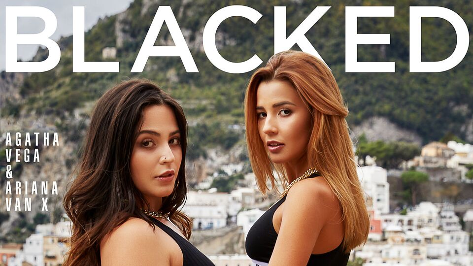 Blacked.Com प्रस्तुत करता है Ariana Van X और Agatha Vega का दुबला-पतला दृश्य